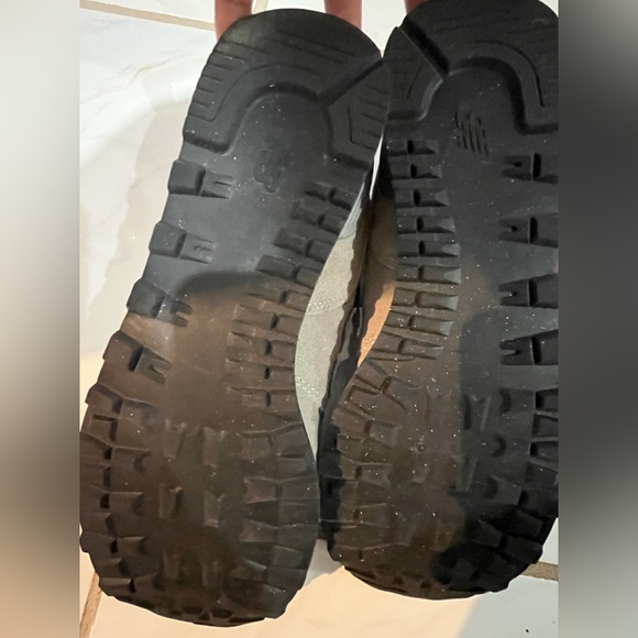 New Balance 574 Sneakers. - Picture 10 of 11